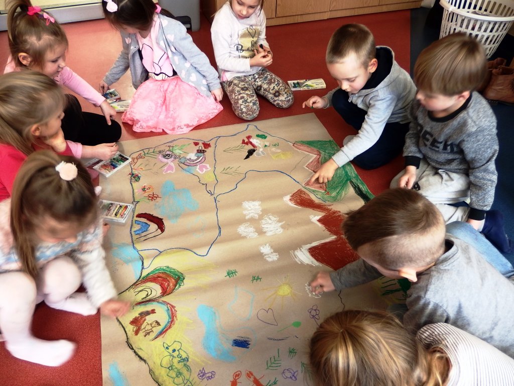 BDM: ABC młodego czytelnika pt. „Zabawy z bajką – Kamishibai – tworzymy mały teatr ilustracji”.