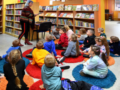 F4 – Ferie 2025: Z baśnią przez 4 pory roku. Kot da się lubić