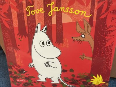 F5- Wiewiórki pomagają Muminkowi szukać złotego liścia