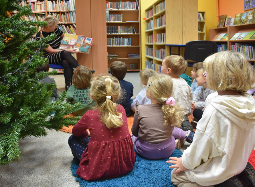 F4- Myszki bardzo lubią świąteczne historie