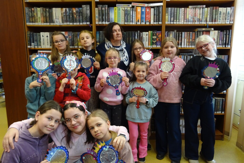 F3 – Magiczne lustro prawdy