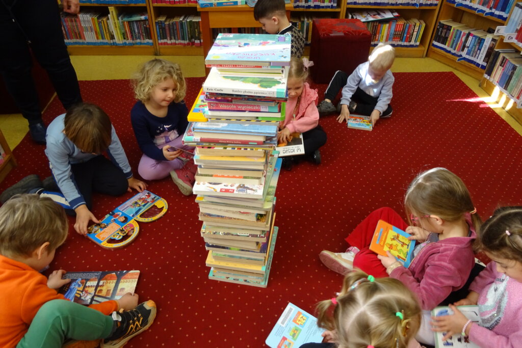 F3 – Pierwsza wizyta w bibliotece