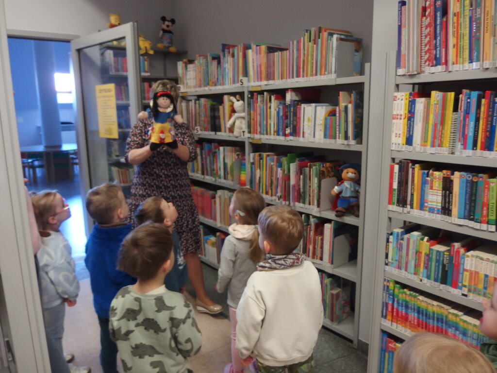 BDM: Przystanek – Biblioteka!