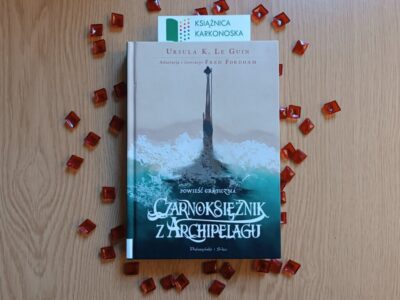 „Czarnoksiężnik z Archipelagu: powieść graficzna” Ursula K. Le Guin; adaptacja i ilustracje: Fred Fordham (powieść graficzna fantasy 13+, 276 str., 2025)